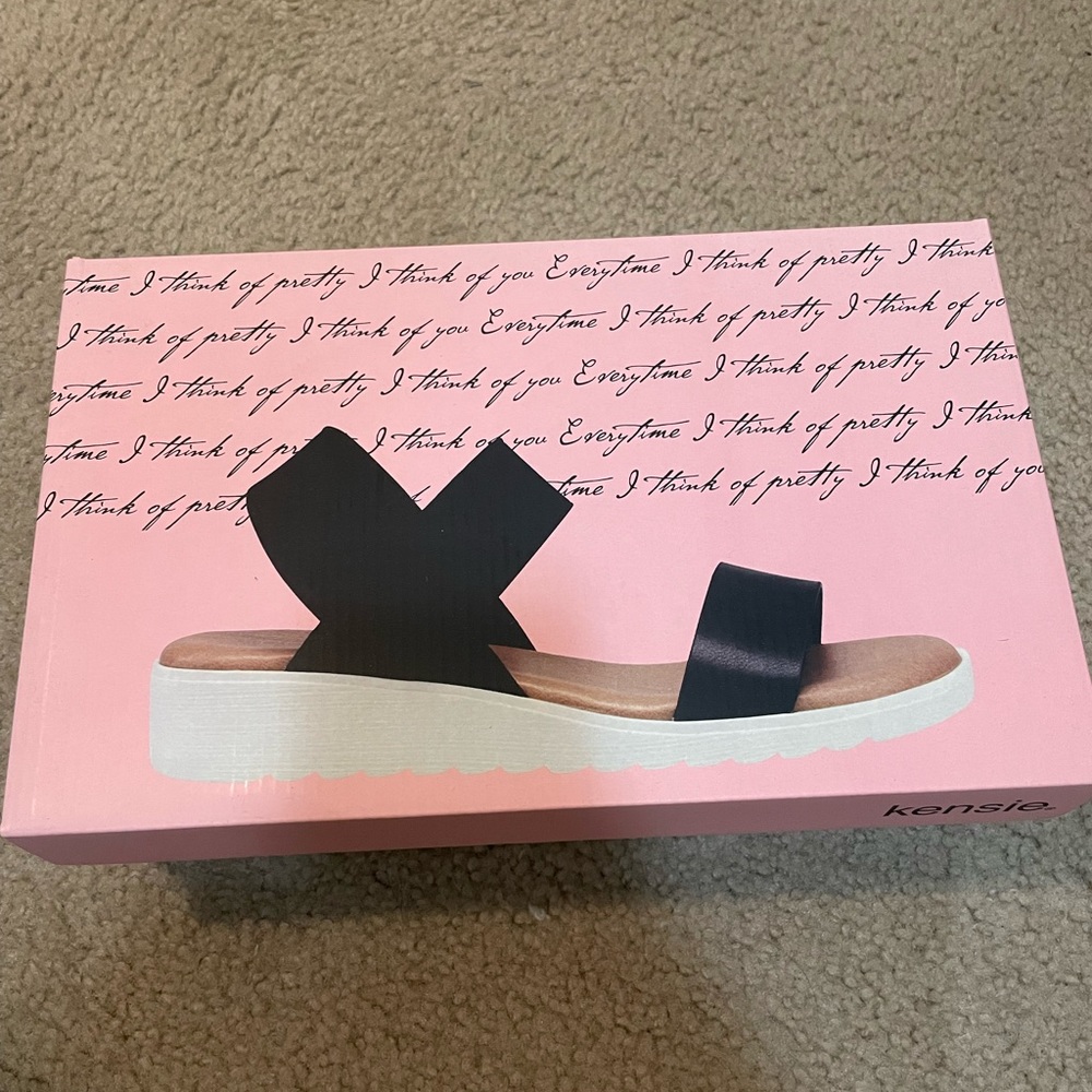 Kensie Everlee Sandals